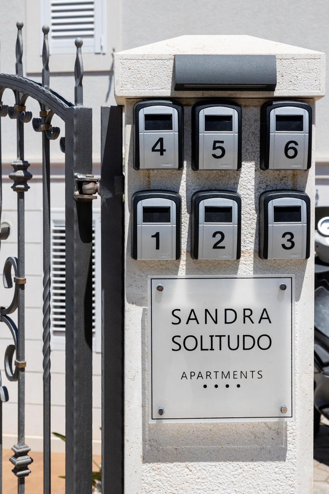 Apartments Sandra Solitudo II 두브로브니크 외부 사진